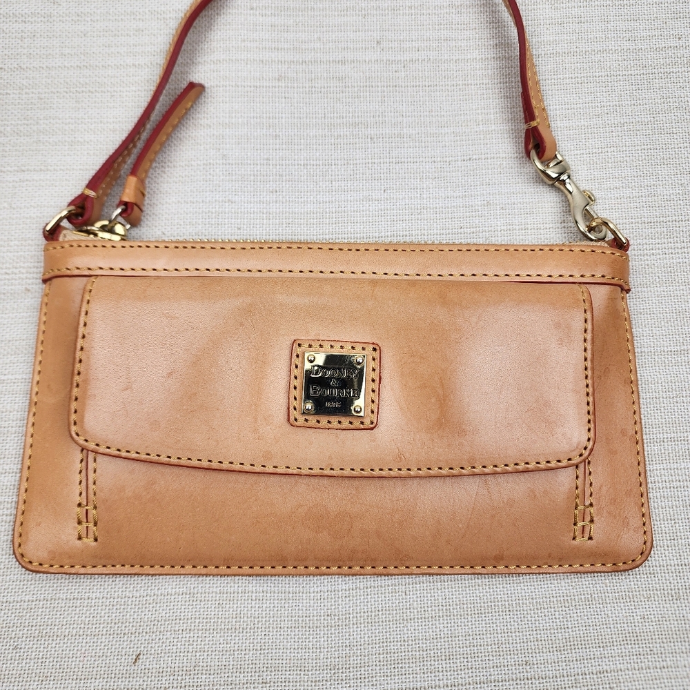 Dooney & Bourke Tan Natural Leather Wristlet Pouch Clutch - Picture 5 of 17